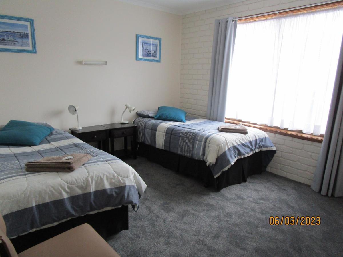 Harbour Lights Holiday Units Merimbula Extérieur photo